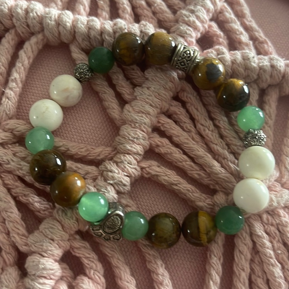 Handmade bracelet - semi precious beads